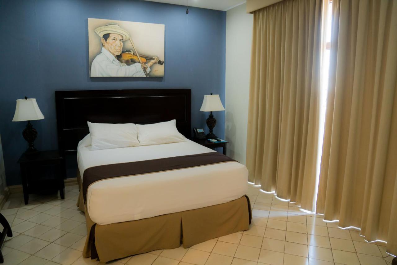 Hotel Presidente לאס טבלאס מראה חיצוני תמונה