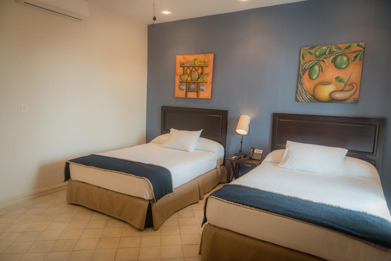 Hotel Presidente לאס טבלאס מראה חיצוני תמונה