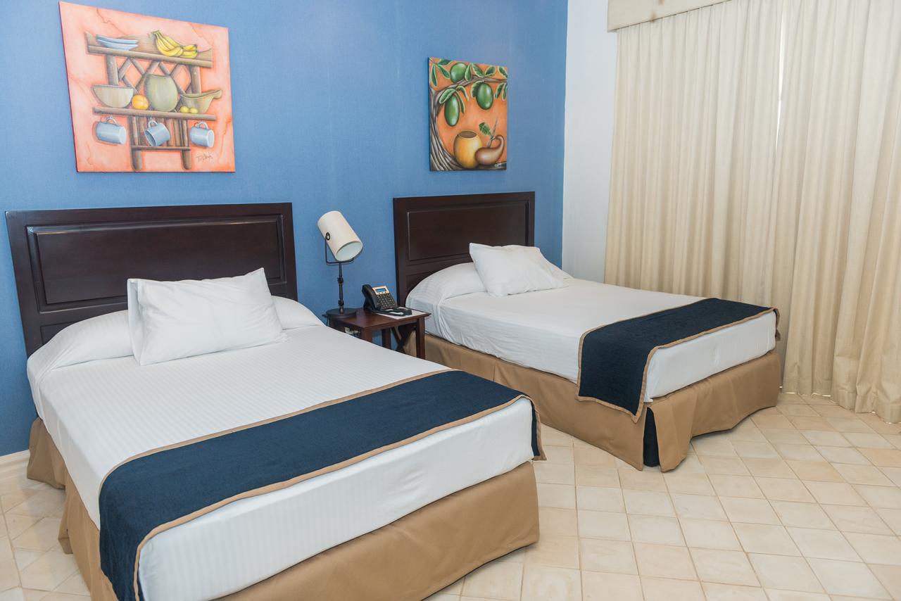Hotel Presidente לאס טבלאס מראה חיצוני תמונה