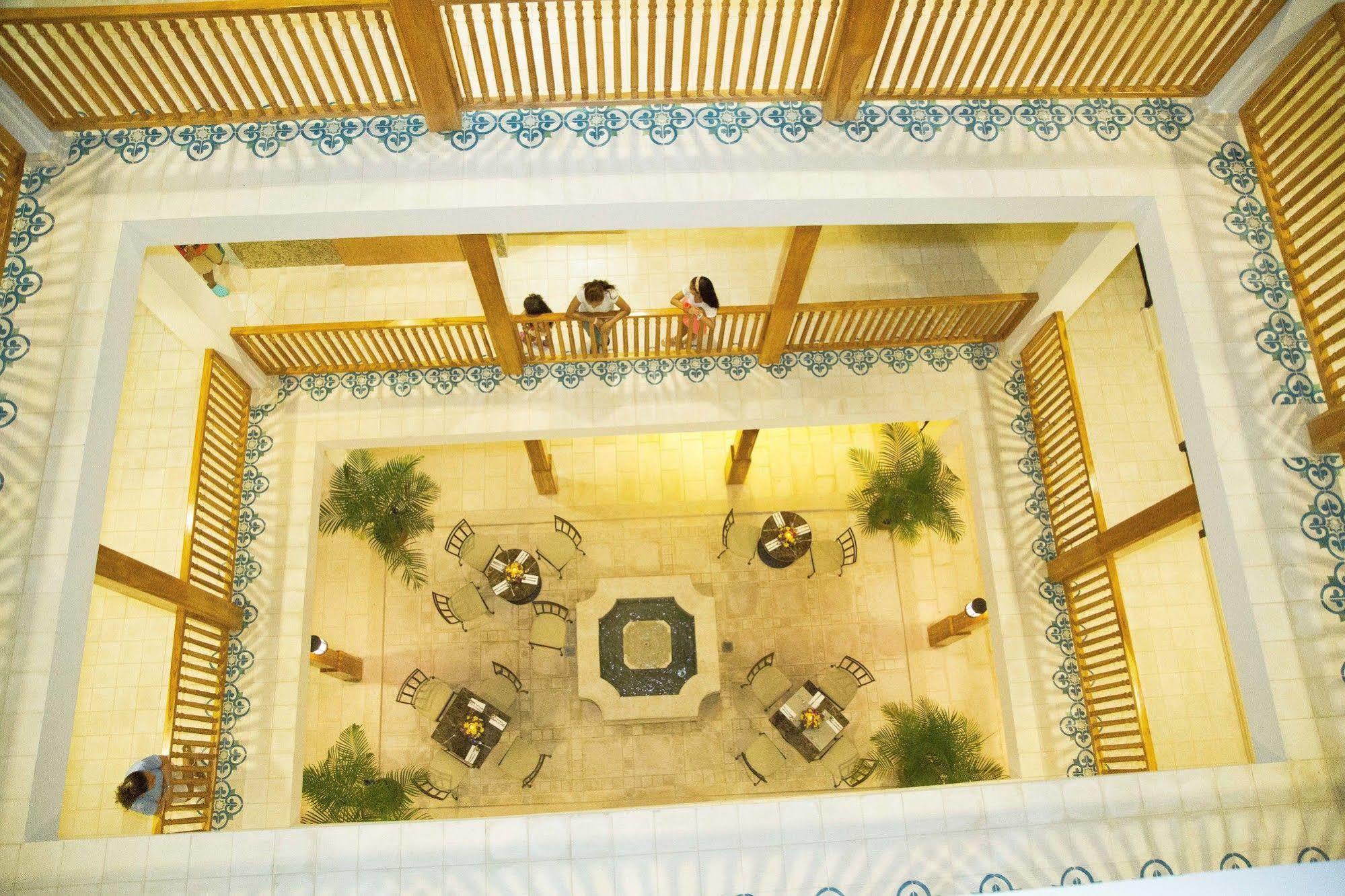 Hotel Presidente לאס טבלאס מראה חיצוני תמונה